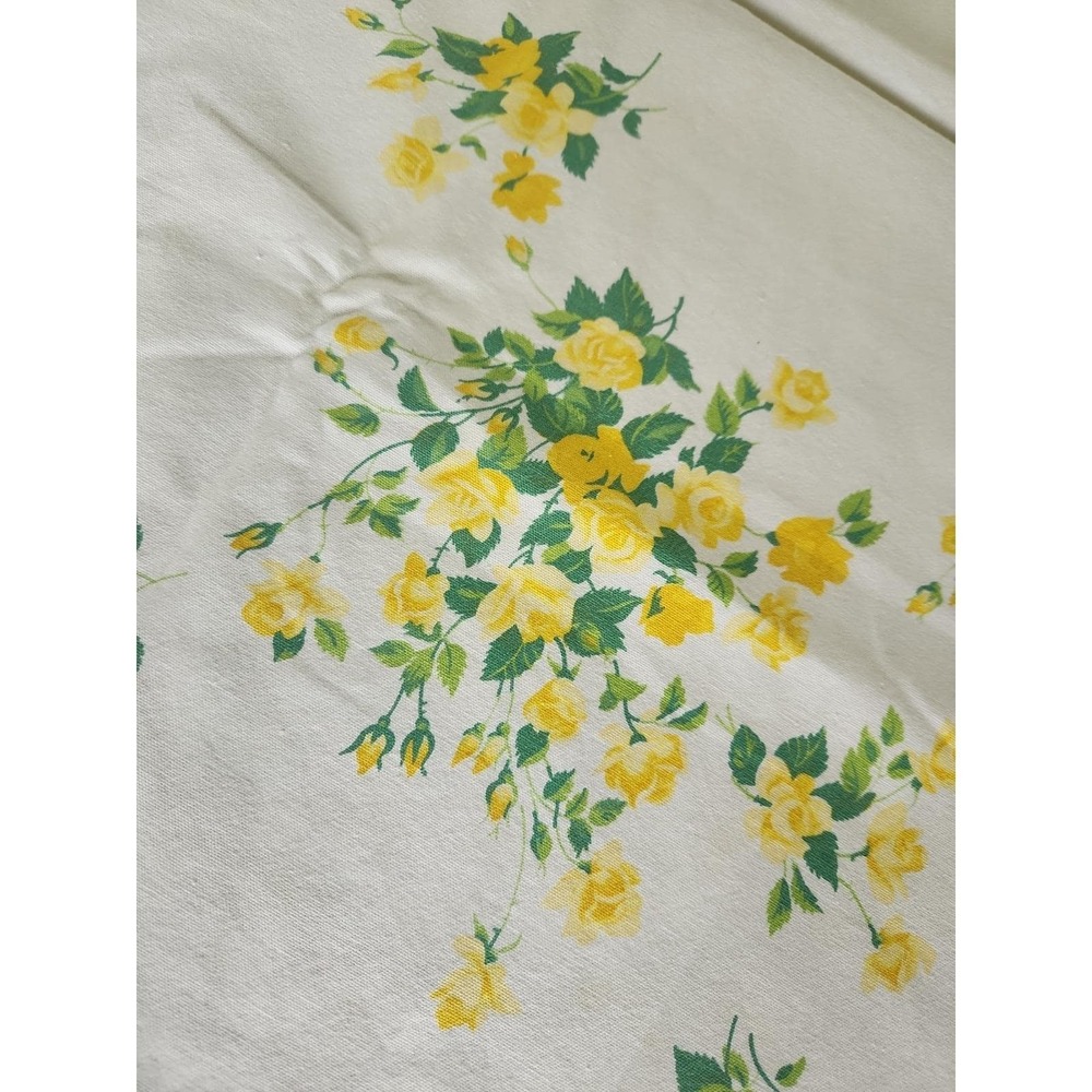 Vtg 50s Wilendur Printed Cotton Tablecloth Yellow Roses 66" x 52"